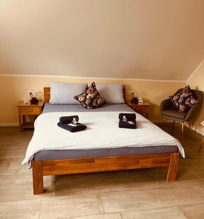Hotel Pension Garni Haus Am Strand 2 Норддайх Екстер'єр фото